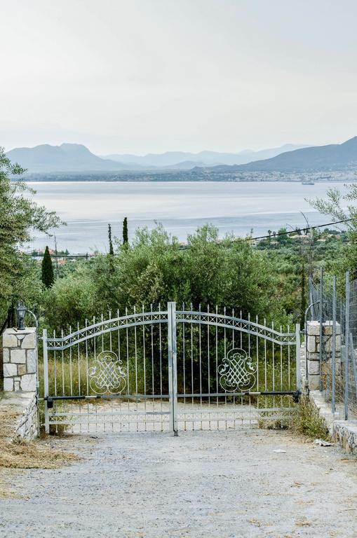 Ellinas Homes Megali Mantineia エクステリア 写真