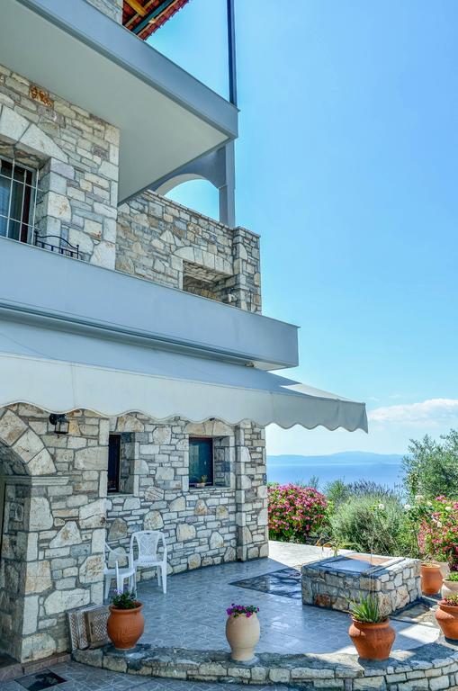 Ellinas Homes Megali Mantineia エクステリア 写真