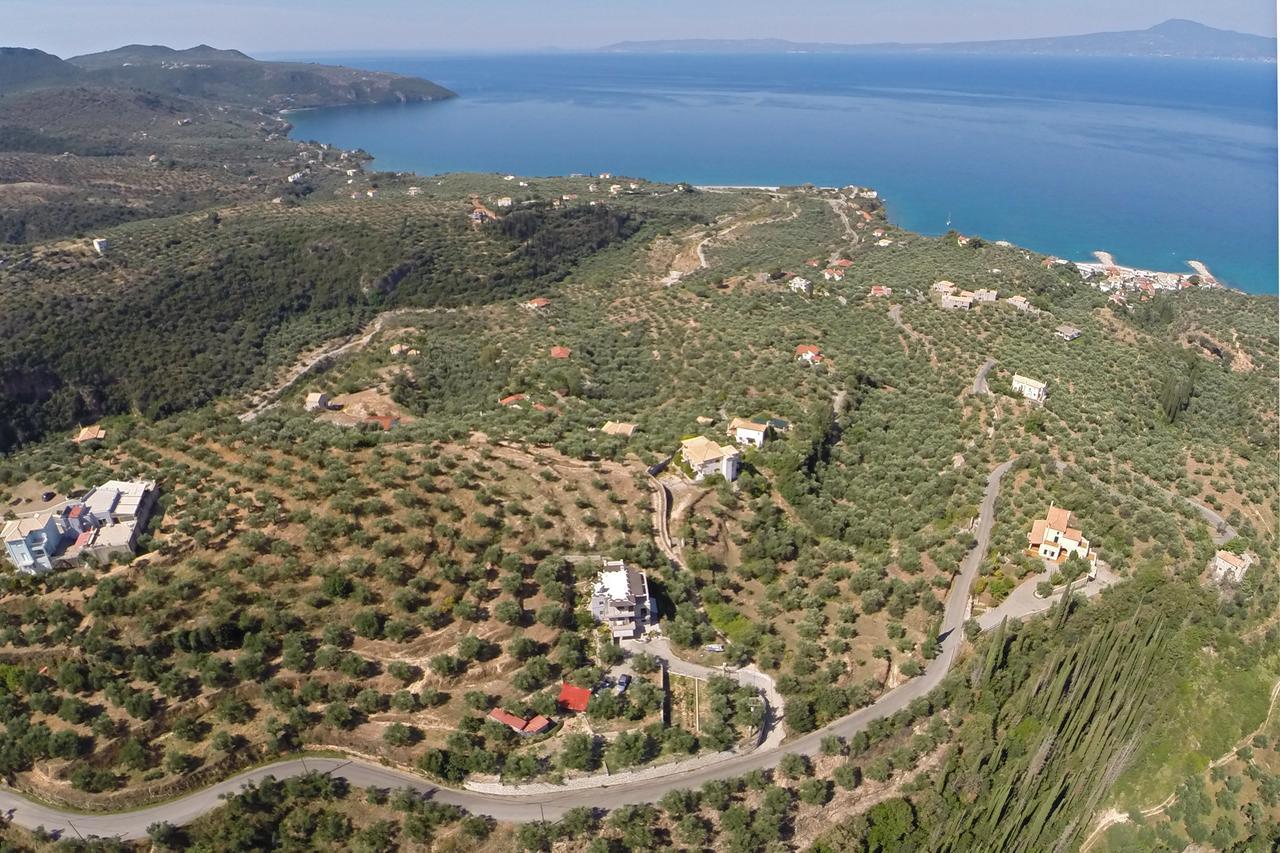 Ellinas Homes Megali Mantineia エクステリア 写真