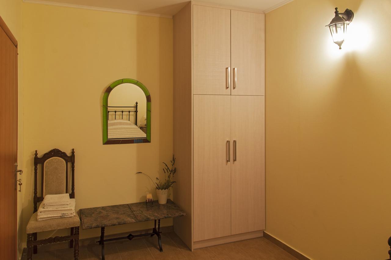 Ellinas Homes Megali Mantineia エクステリア 写真